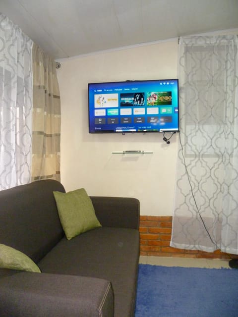 Communal lounge/ TV room, Living room