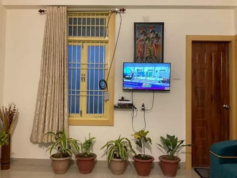 R.H.S VILLA Appartement in Varanasi