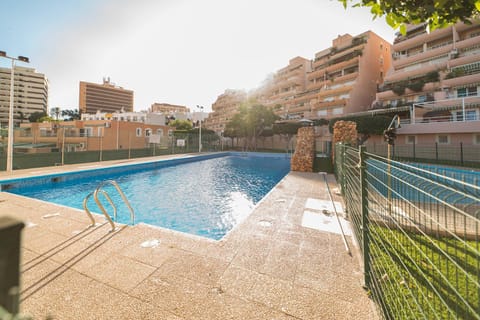 Expoholidays - Puerto Aguadulce (Av Carlos III 432 3ºI) Apartment in Aguadulce