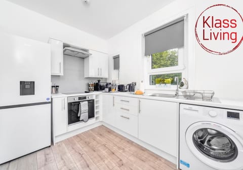 Sanderson Apartment by Klass Living Uddingston Apartment in Bellshill