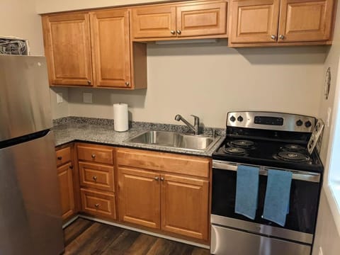 Carter #5 Two bedroom unit near Xavier Downtown Apartment in Cincinnati