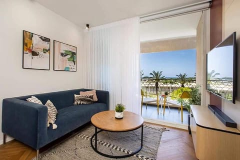 lasuita- exclusive suites cesarea- sea view suite House in Haifa District