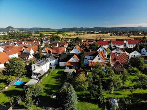 Sonnige 3 Zimmer Wohnung mit schönem Balkon im Grünen Apartment in Reutlingen