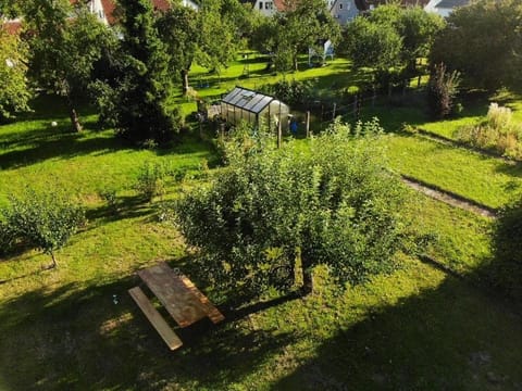 Sonnige 3 Zimmer Wohnung mit schönem Balkon im Grünen Apartment in Reutlingen