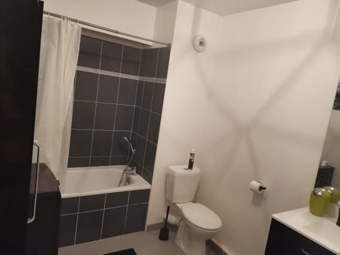 Appartement design proche des grand axes Apartment in Marseille