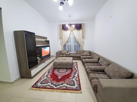 Cheap Holiday Home Condo in Ajman