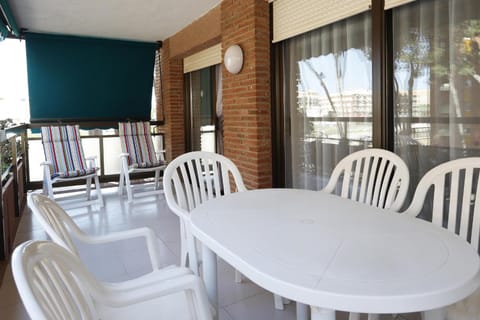 AT042 Els Pins II Apartment in Torredembarra