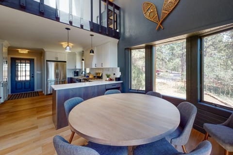 Mountain View Retreat House in La Plata County