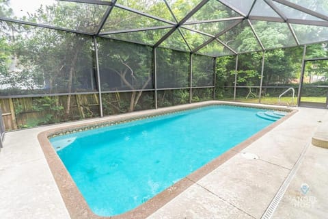 Private Pool Home with Covered Lanai 2 Miles to Hudson Beach House in Hudson