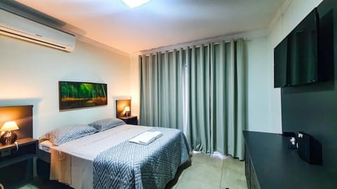 Infinite-WIFI-Garagem-Self check-in-Pet friendly Condo in Ribeirão Preto