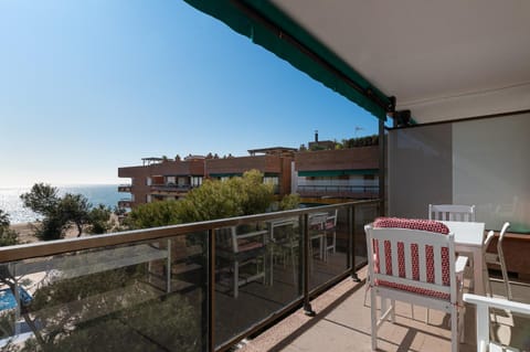 AT049 Els Pins II Apartment in Torredembarra