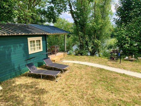 Chalet cosy bord de Seine 30min paris Chalet in Poissy