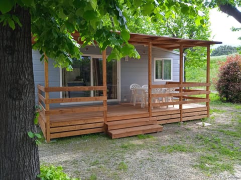 Property building, Balcony/Terrace