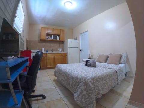 Apartament In Town Ponce- Free Wifi & Ac Eigentumswohnung in Ponce