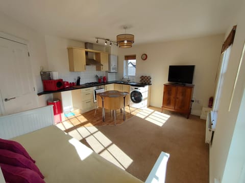 Central Taunton 2-bedroom apartment, great location! Apartment in Taunton