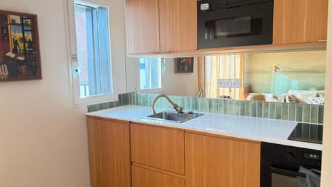 Kitchen or kitchenette, stove, stove, kitchen