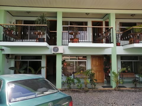 FAS BnB & OFF SITE THERMAL RESORT Bed and Breakfast in La Fortuna