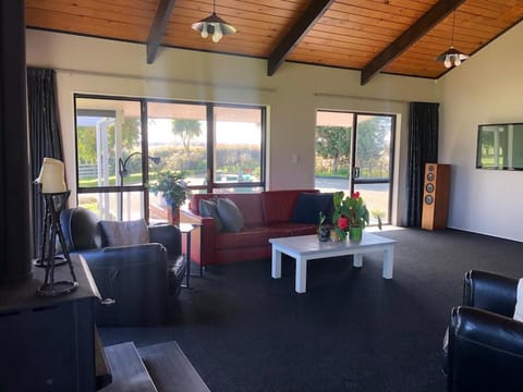 Rural Stay On City Doorstep House in Palmerston North