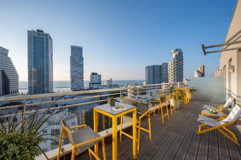 Balcony/Terrace, City view, Sea view