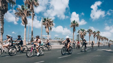 Beach, Cycling