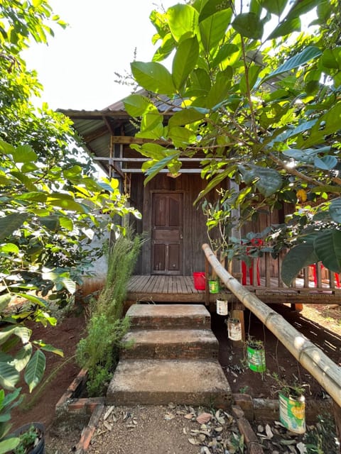 Ratanakiri Farmhouse & Trekking Nature lodge in Cambodia