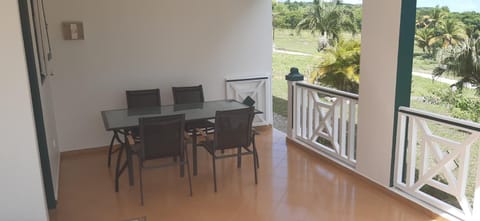 Garden, View (from property/room), Balcony/Terrace, Dining area, Garden view