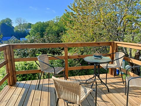 Natural landscape, Garden, View (from property/room), Balcony/Terrace