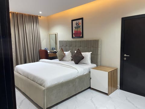 Choice Suites Signature Hotel in Lagos