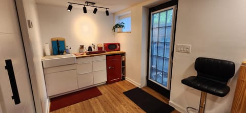 Private Studio Close to Downtown Rhinebeck Apartment in Rhinebeck