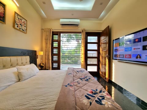 Peaceful Home2 Stay by Six Lane Villa in Chandigarh