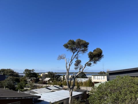 Neighbourhood, Beach, Street view