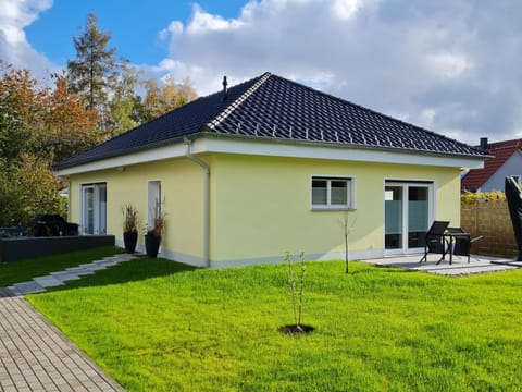 Property building, Garden view