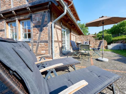 Property building, Balcony/Terrace, Garden view