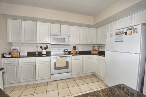 3405 Yacht Club Villas home Apartment in North Myrtle Beach