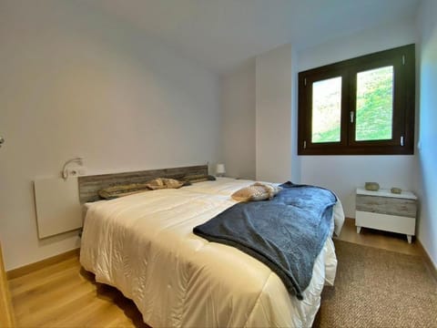 Apartamento en Encamp, Anyó 2. Hasta 6 personas Apartment in AD200 Encamp, Andorra