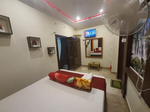 TV and multimedia, Living room, Bedroom, air conditioner