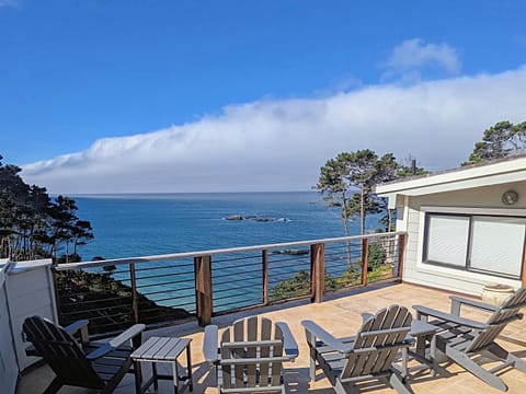 View (from property/room), Balcony/Terrace, Sea view