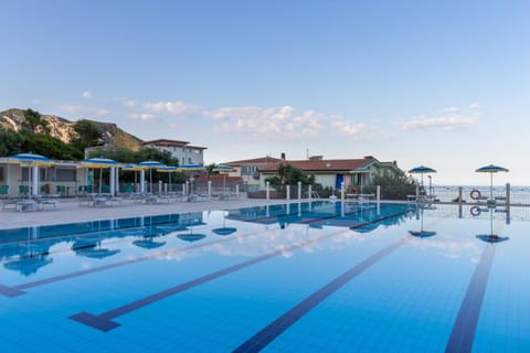 View (from property/room), Swimming pool, Sunrise