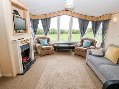 Plas Tirion Caravan Maison in Cylch-y-Garn