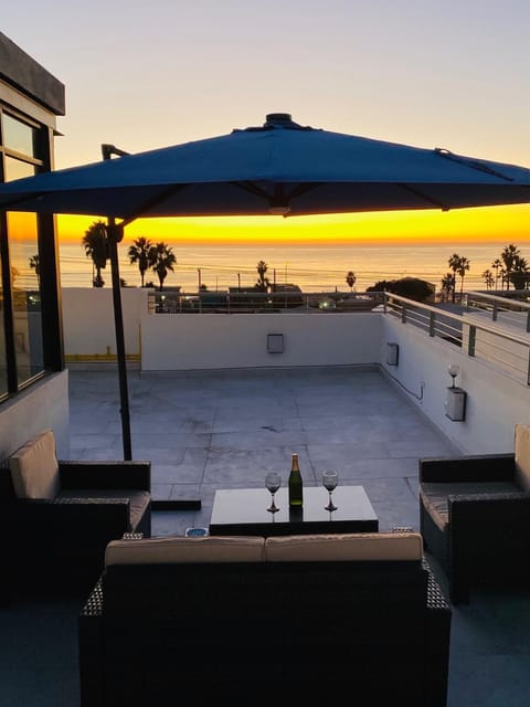 Rosarito Ocean view Roof Patio House by Olga Chalet in Rosarito