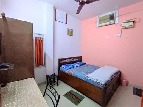 Shree Guest House, Chinhat Lucknow Bed and Breakfast in Lucknow