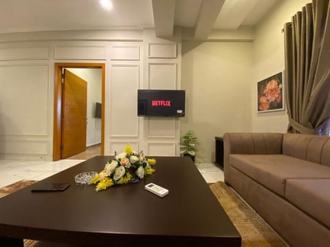 De-Meridian Luxury Apartments Condominio in Islamabad