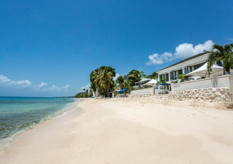 Reigate Barbados by MC Luxury Rentals Chalet in Saint James