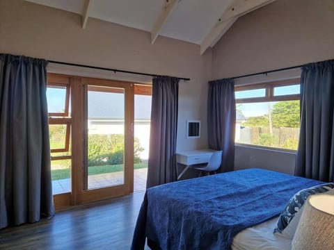 HERON COTTAGE - for your seaside holiday. Casa in Eastern Cape