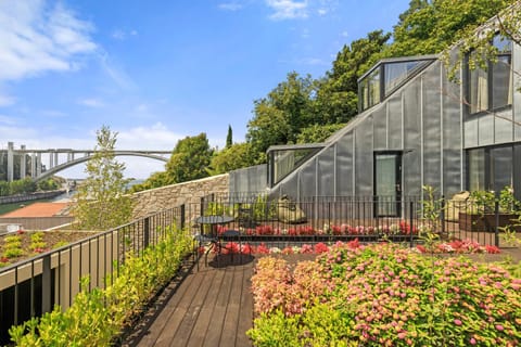 Garden, View (from property/room), Balcony/Terrace