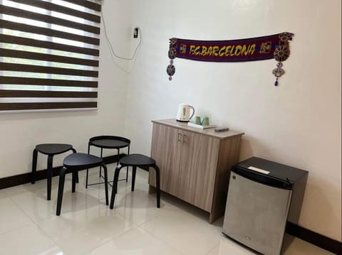 Barcelona Unit Tagaytay Wifi/Netflix/Parking Condominio in Tagaytay