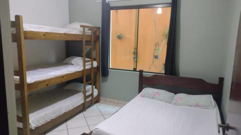 Nova ADM - Hostel Pérolas de Peruíbe Bed and Breakfast in Peruíbe