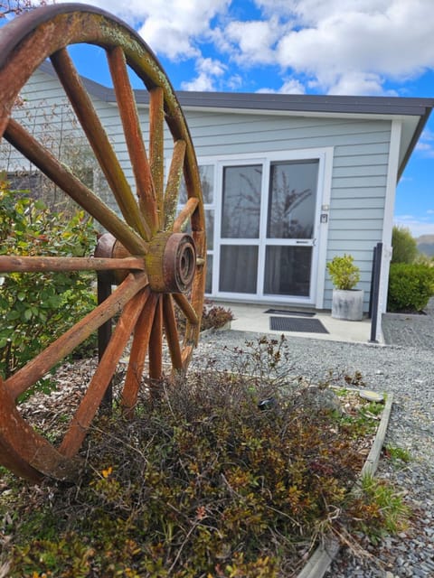 “No.25”Stand alone guest studio unit House in Twizel