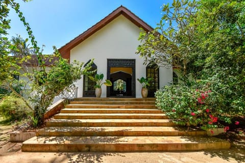 Garden Beach Villa Zanzibar Villa in Unguja North Region