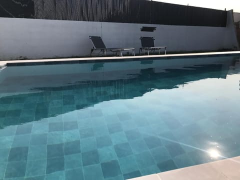 Pool view, Swimming pool, sunbed